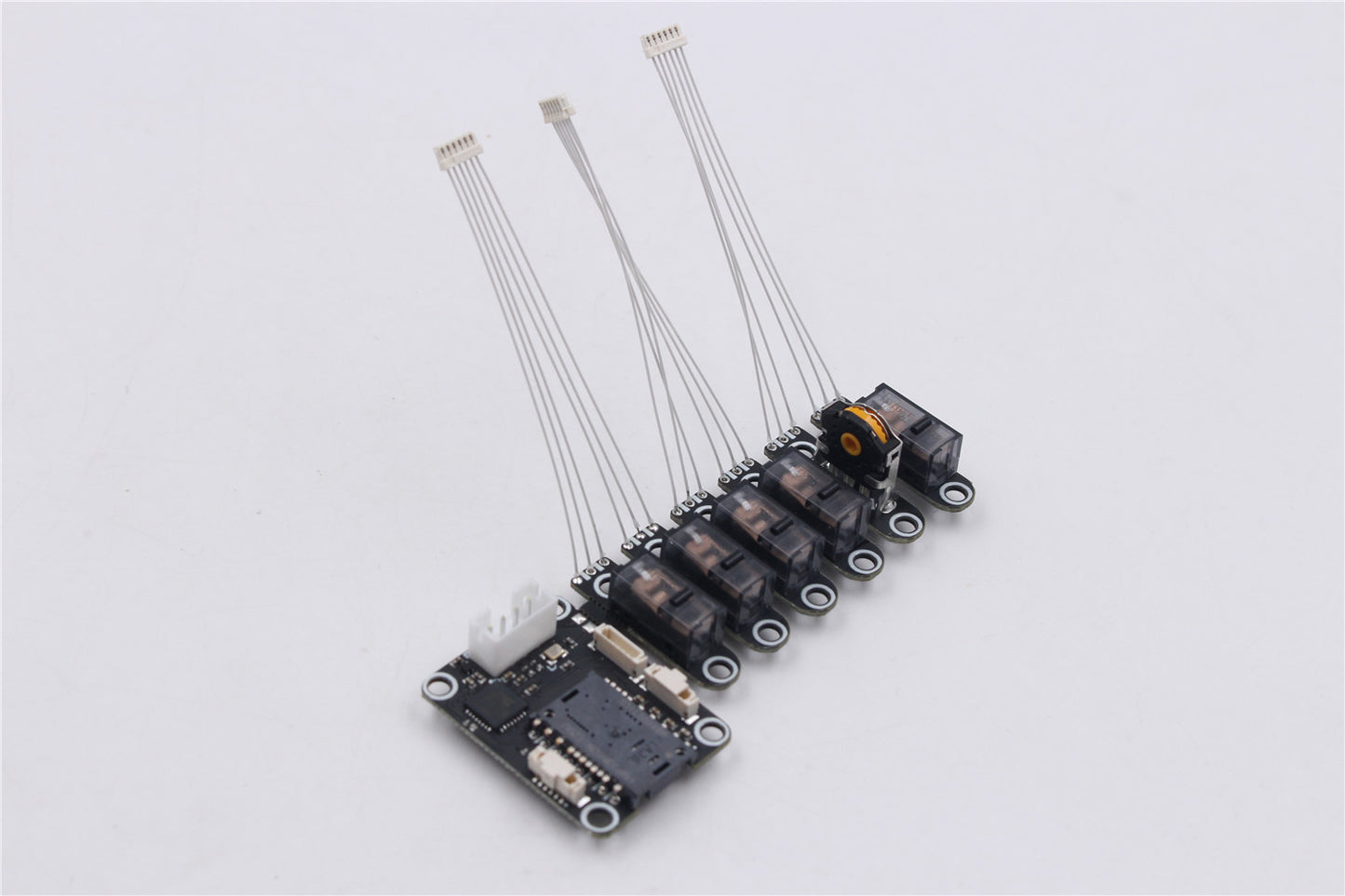 Gilmouse performance mouse PCB angle 1